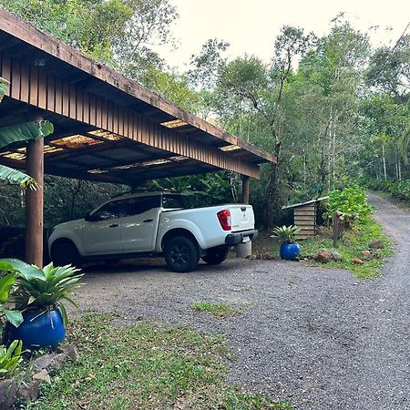 מלון פראיה גראנדה Refugio Ecologico Pedra Afiada מראה חיצוני תמונה